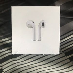 Apple AirPods 2nd Generation